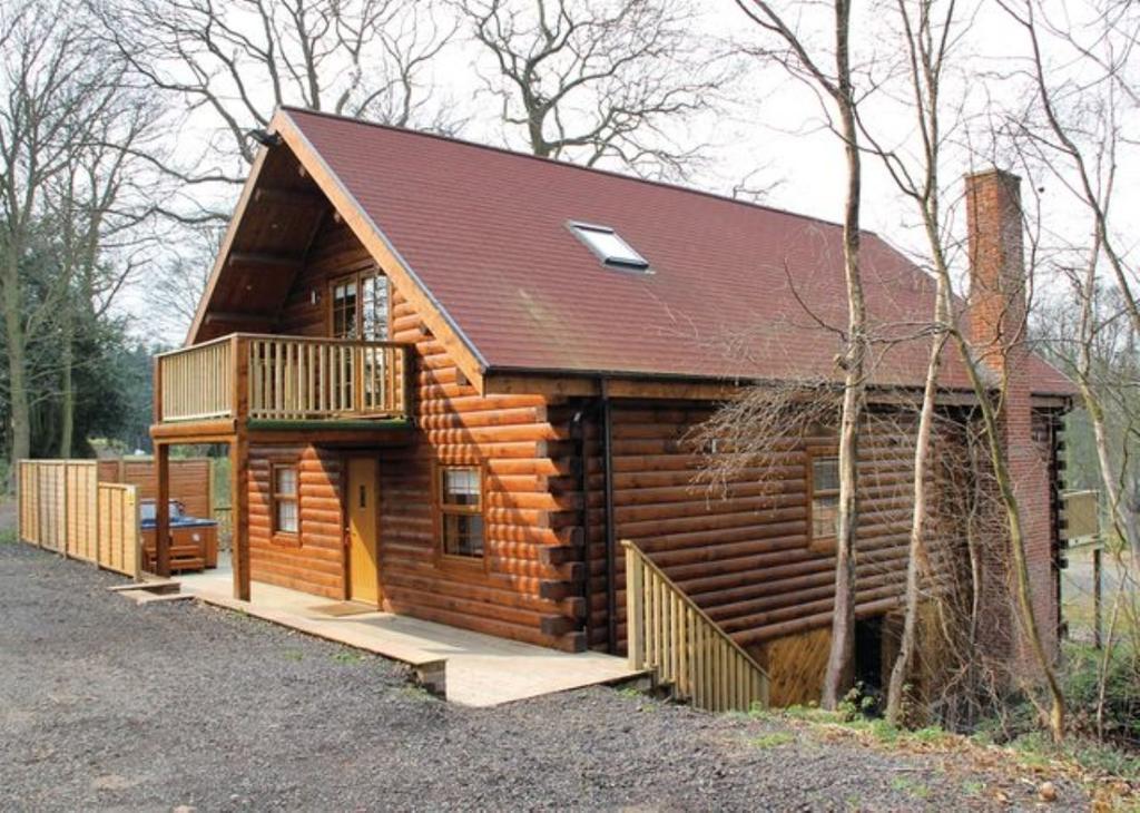 Redbrick Lodges Clipstone Exterior photo