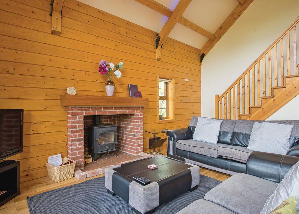 Redbrick Lodges Clipstone Exterior photo